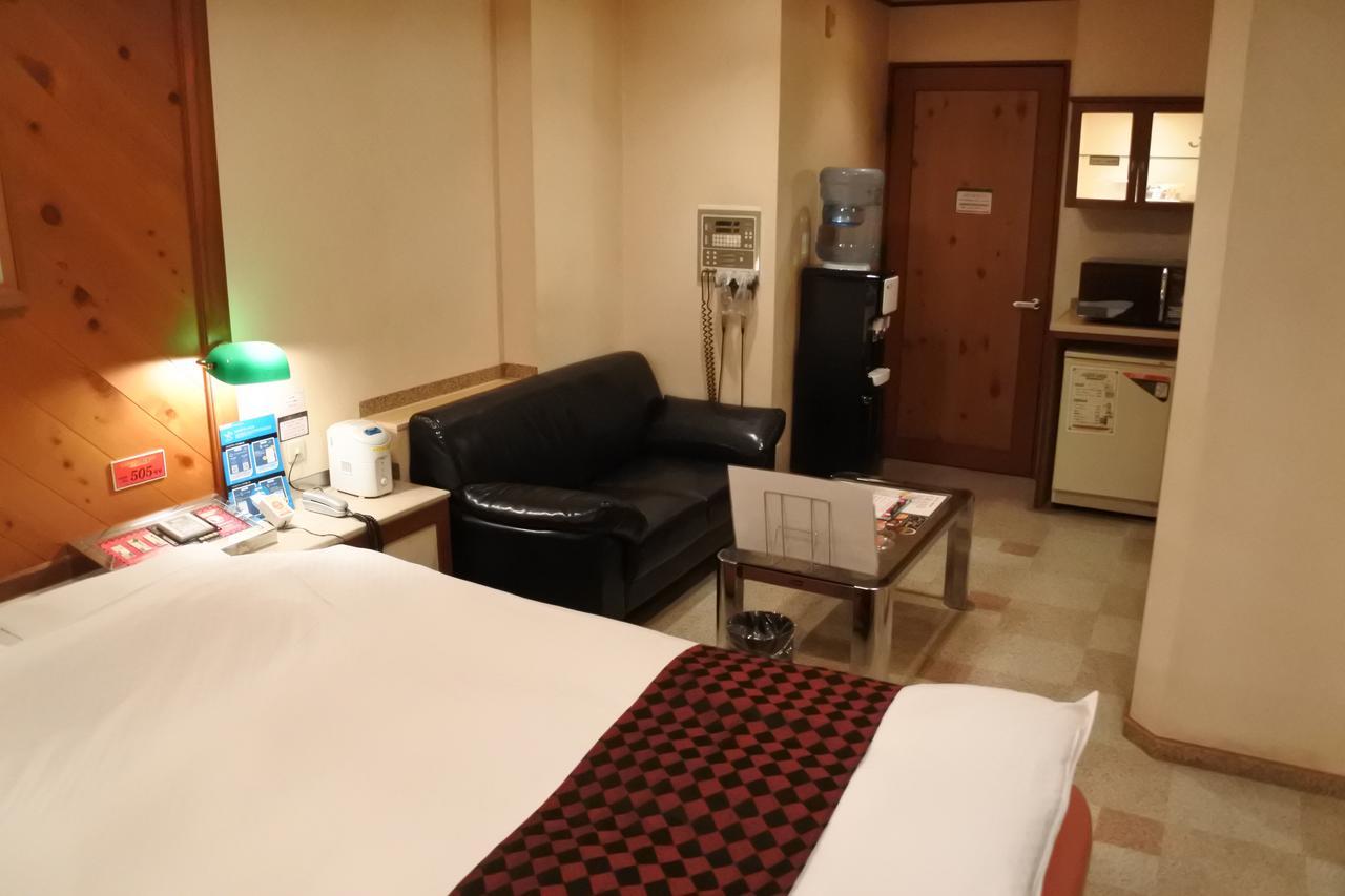Hotel Dressy (Adults Only) Himeji Luaran gambar